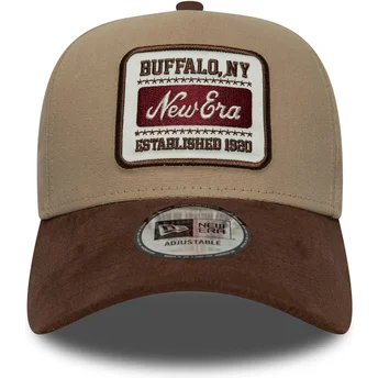 Καφέ καμπυλωτό ρυθμιζόμενο καπέλο 9FORTY E Frame Patch Suede της New Era