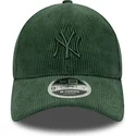 gorra-curva-verde-ajustable-con-logo-verde-9forty-m-crown-cord-de-new-york-yankees-mlb-de-new-era
