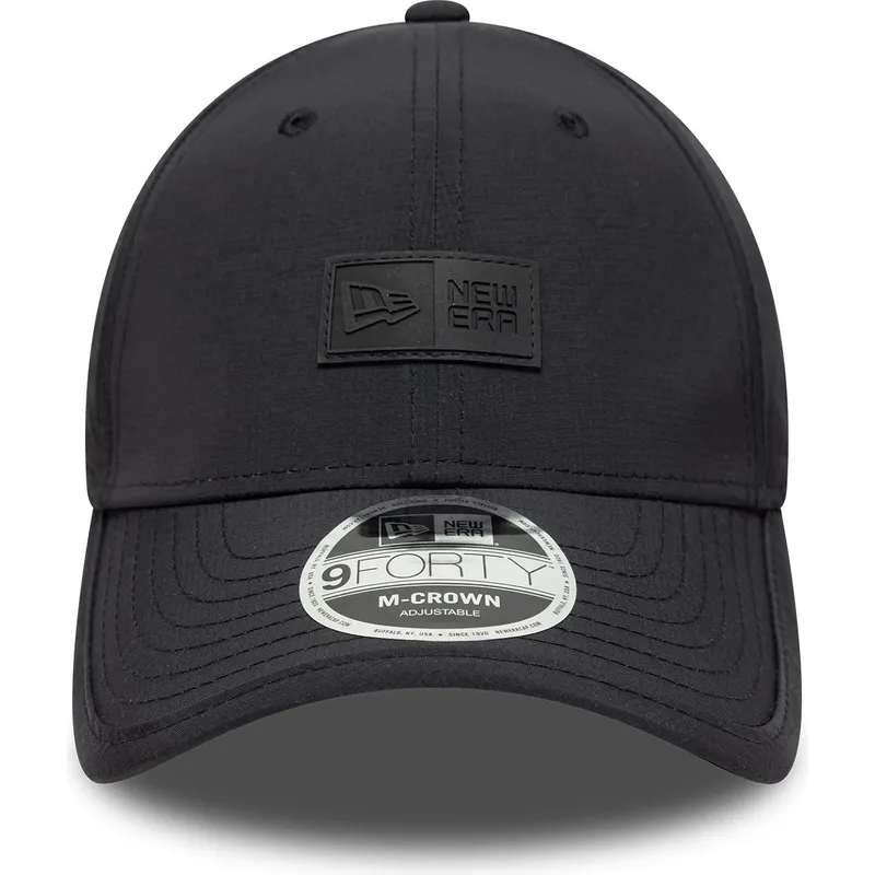 cap-zaoblena-black-adjustable-strap-9forty-m-crown-new-era