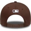 gorra-curva-marron-snapback-9forty-m-crown-de-new-york-yankees-mlb-de-new-era