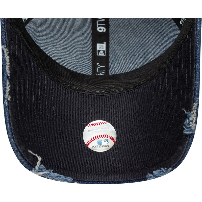 siltovka-zaoblena-modra-nastavitelny-9twenty-denim-distress-new-york-yankees-mlb-new-era siltovka-zaoblena-modra-nastavitelny-9twenty-denim-distress-new-york-yankees-mlb-new-era
