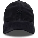 marineblaue-verstellbare-curved-cap-mit-marineblauen-logo-9twenty-suede-der-new-york-yankees-mlb-von-new-era