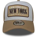 siltovka-zaoblena-hneda-snapback-a-frame-location-new-york-ciudades-y-playas-new-era