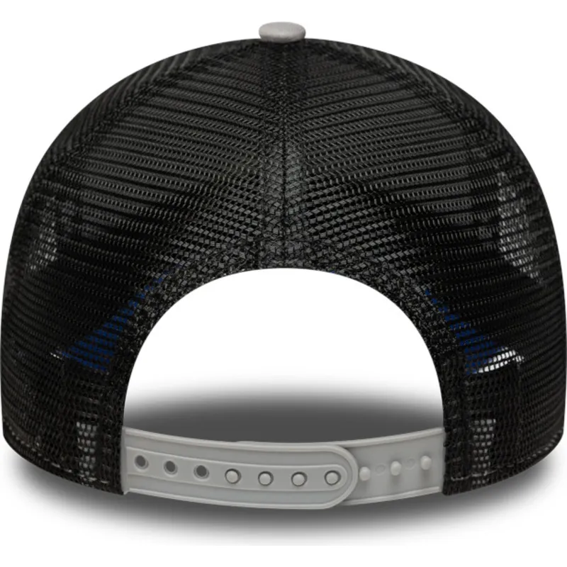 grau-schwarze-trucker-kappe-a-frame-seasonal-von-manchester-united-football-club-premier-league-von-new-era