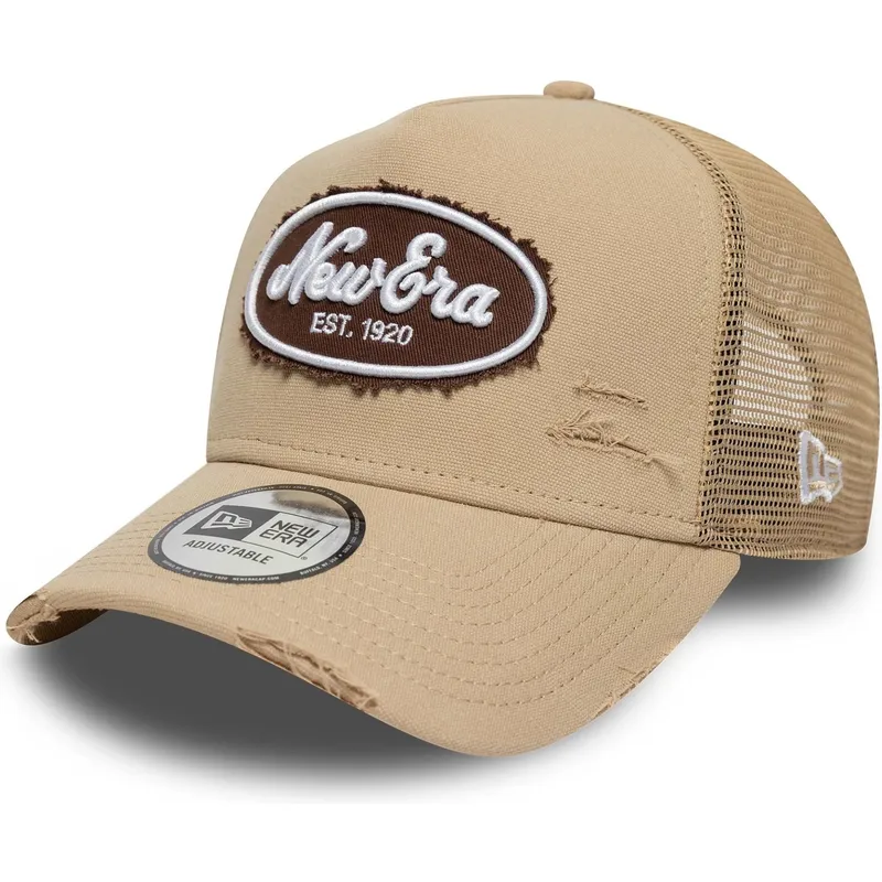 siltovka-zaoblena-hneda-snapback-a-frame-oval-canvas-distress-new-era