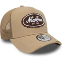 siltovka-zaoblena-hneda-snapback-a-frame-oval-canvas-distress-new-era