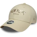 cap-zaoblena-beige-adjustable-strap-9forty-sequin-wordmark-new-york-yankees-mlb-new-era
