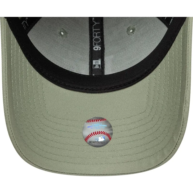 siltovky-zaoblena-zelena-nastavitelny-pasik-claro-9forty-floral-icon-los-angeles-dodgers-mlb-new-era
