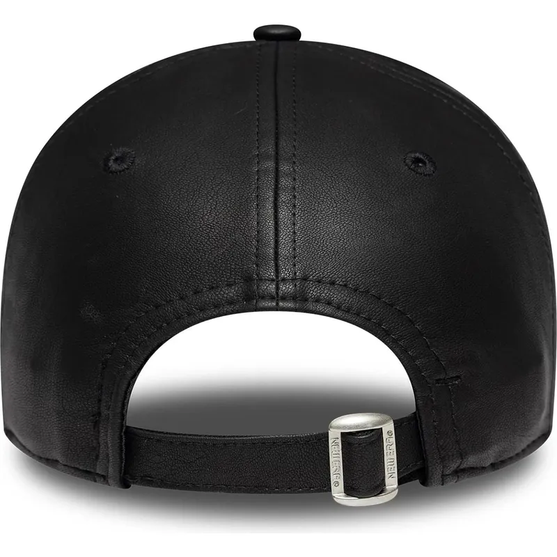 siltovka-zaoblena-cierna-nastavitelny-9forty-pu-new-york-yankees-mlb-new-era