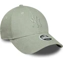 cap-zaoblena-green-adjustable-strap-claro-9forty-m-crown-pastel-cord-new-york-yankees-mlb-new-era