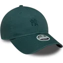 gorra-curva-verde-ajustable-para-mujer-9twenty-washed-mini-de-new-york-yankees-mlb-de-new-era