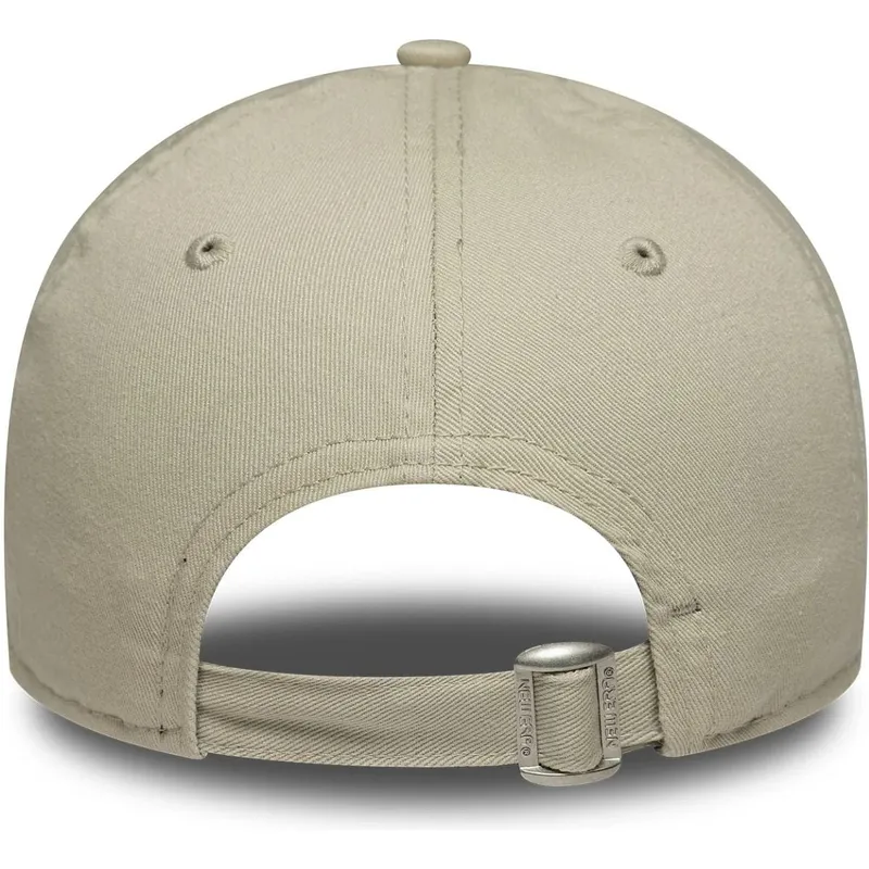 gorra-curva-beige-ajustable-para-mujer-9twenty-washed-mini-de-new-york-yankees-mlb-de-new-era