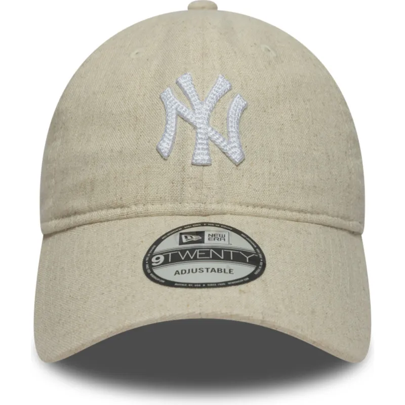 beige-verstellbare-curved-cap-9twenty-linen-der-new-york-yankees-mlb-von-new-era