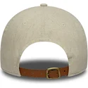 cap-zaoblena-beige-adjustable-strap-9twenty-linen-new-york-yankees-mlb-new-era