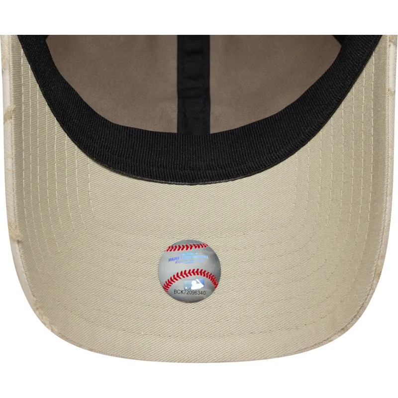 cap-zaoblena-beige-adjustable-strap-9twenty-img-floral-new-york-yankees-mlb-new-era