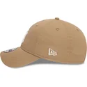cap-zaoblena-brown-adjustable-strap-claro-9twenty-league-essential-new-york-yankees-mlb-new-era