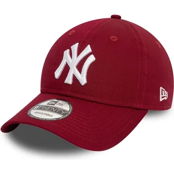 Šiltovky zaoblená červená nastaviteľný pásik 9TWENTY League Essential New York Yankees MLB New Era