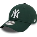siltovky-zaoblena-zelena-nastavitelny-pasik-9twenty-league-essential-new-york-yankees-mlb-new-era