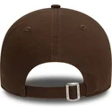 cap-zaoblena-brown-adjustable-strap-9twenty-league-essential-new-york-yankees-mlb-new-era