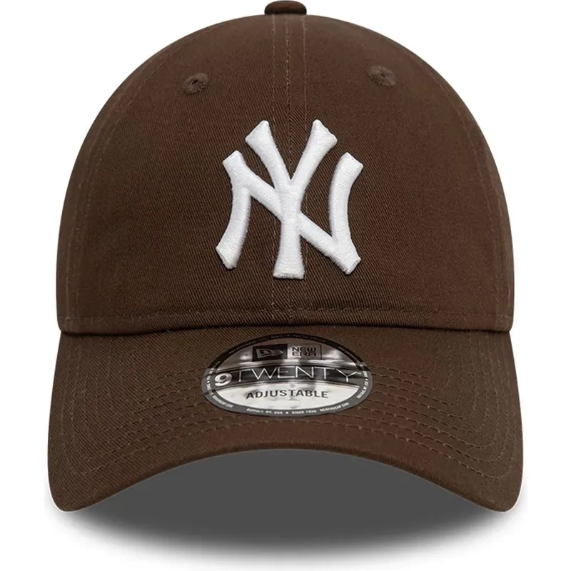 braune-verstellbare-curved-cap-9twenty-league-essential-der-new-york-yankees-mlb-von-new-era