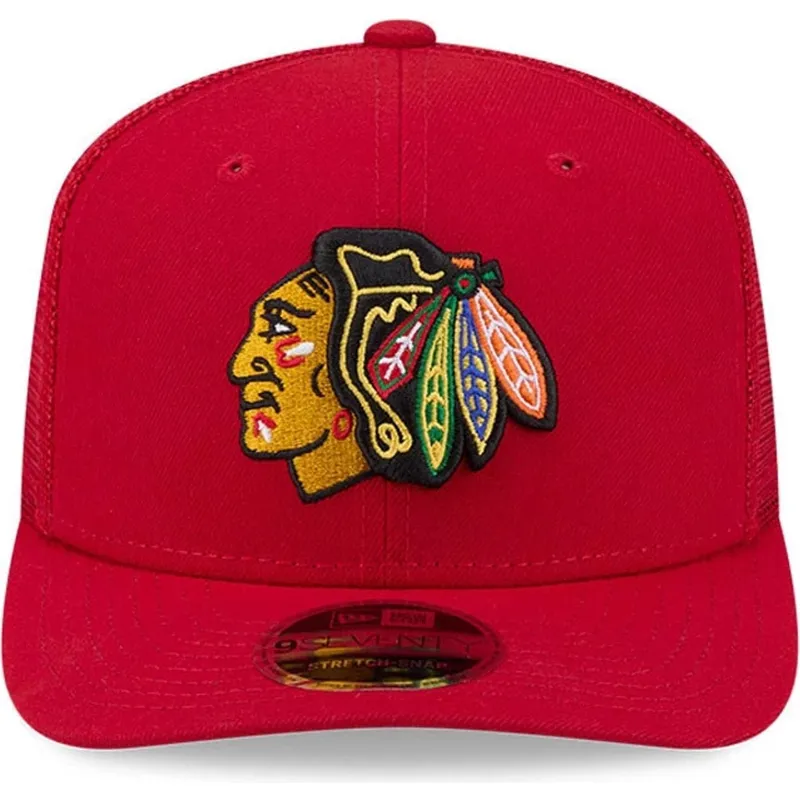 cap-zaoblena-red-snapback-9seventy-stretch-snap-eg-chicago-blackhawks-nhl-new-era