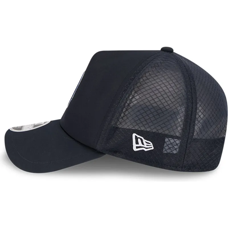 cap-zaoblena-navy-blue-snapback-9forty-apex-batting-practice-alt-new-york-yankees-mlb-new-era