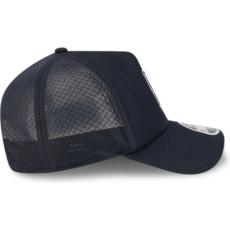cap-zaoblena-navy-blue-snapback-9forty-apex-batting-practice-alt-new-york-yankees-mlb-new-era