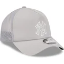 siltovka-zaoblena-siva-snapback-9forty-apex-batting-practice-new-york-yankees-mlb-new-era