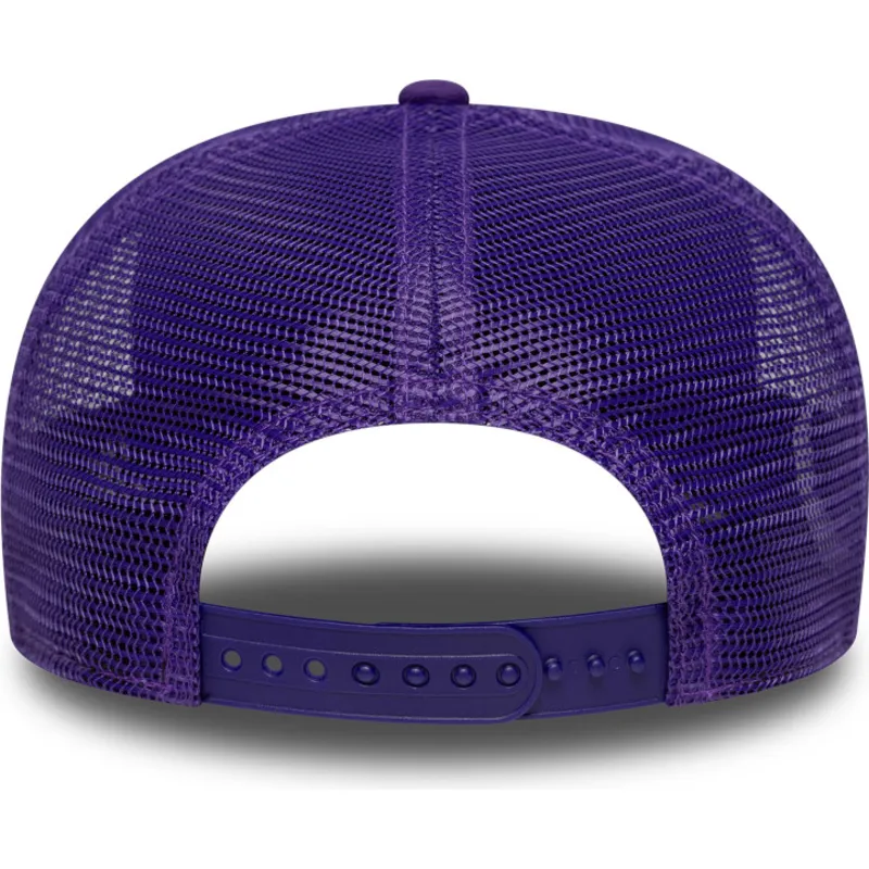 siltovka-zaoblena-fialova-snapback-9seventy-stretch-snap-eg-los-angeles-lakers-nba-new-era siltovka-zaoblena-fialova-snapback-9seventy-stretch-snap-eg-los-angeles-lakers-nba-new-era