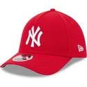 cap-zaoblena-red-ajustada-39thirty-m-crown-a-frame-new-york-yankees-mlb-new-era