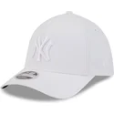 gorra-curva-blanca-ajustada-con-logo-blanco-39thirty-m-crown-a-frame-de-new-york-yankees-mlb-de-new-era