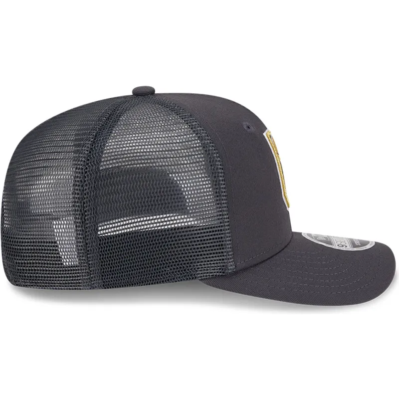 new-era-9seventy-stretch-snap-evergreen-vegas-golden-knights-nhl-grey-trucker-hat
