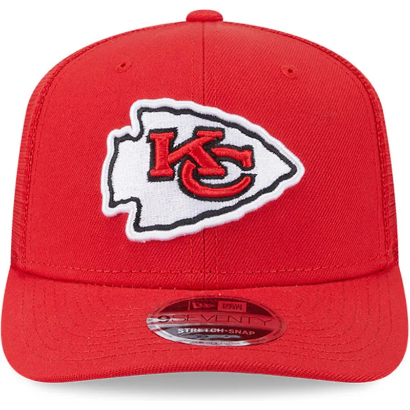 cap-zaoblena-red-snapback-9seventy-stretch-snap-evergreen-kansas-city-chiefs-nfl-new-era