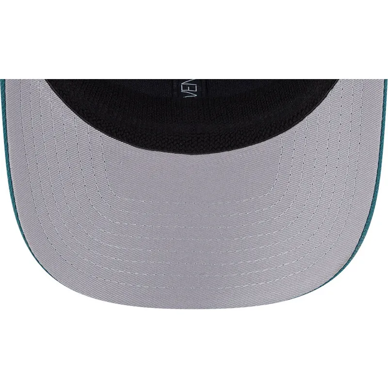 new-era-9seventy-stretch-snap-evergreen-philadelphia-eagles-nfl-green-trucker-hat