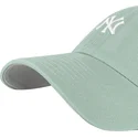 cap-zaoblena-green-adjustable-strap-clean-up-base-runner-new-york-yankees-mlb-47-brand