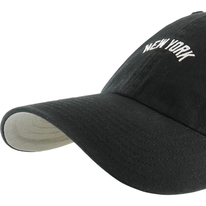 cap-zaoblena-black-adjustable-strap-clean-up-base-runner-script-new-york-yankees-mlb-47-brand