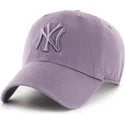 violette-verstellbare-curved-cap-mit-violettem-logo-clean-up-iris-der-new-york-yankees-mlb-von-47-brand