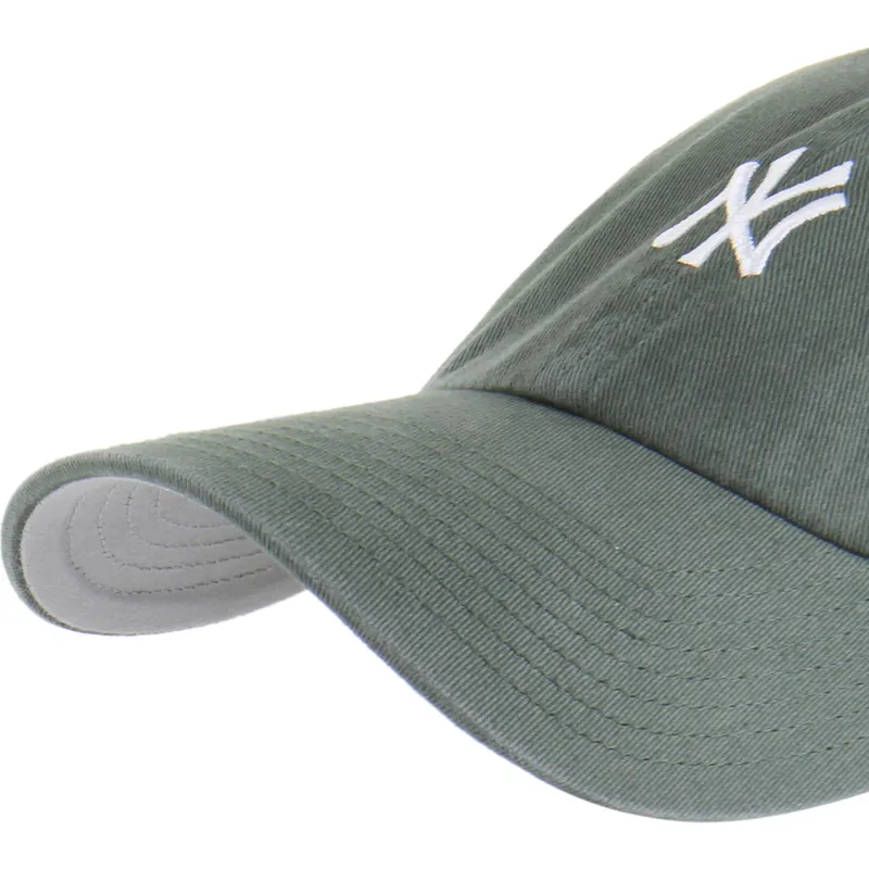 siltovka-zaoblena-zelena-nastavitelny-clean-up-base-runner-new-york-yankees-mlb-47-brand