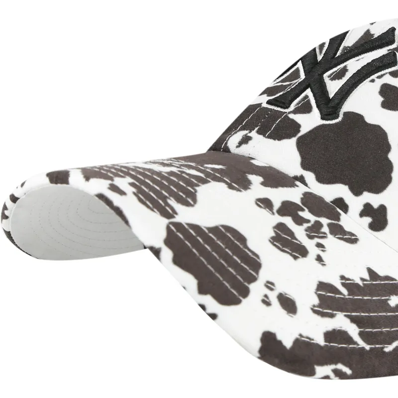 cap-zaoblena-white-adjustable-strap-clean-up-bessie-new-york-yankees-mlb-47-brand
