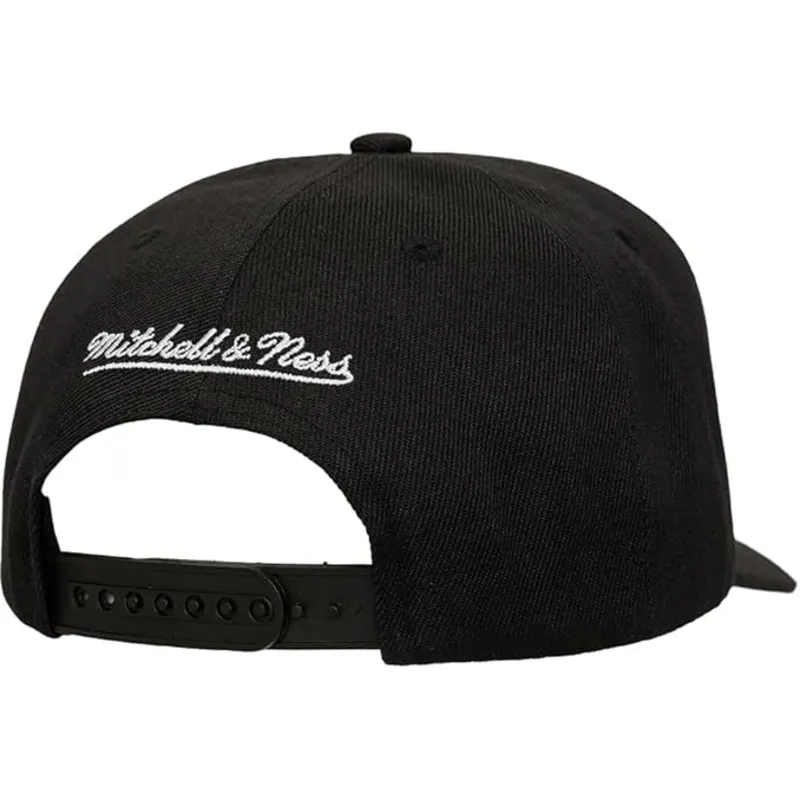 siltovka-zaoblena-cierna-snapback-tilted-pro-vancouver-grizzlies-nba-mitchell-ness siltovka-zaoblena-cierna-snapback-tilted-pro-vancouver-grizzlies-nba-mitchell-ness