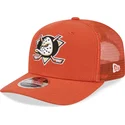 siltovka-zaoblena-oranzova-snapback-9seventy-stretch-snap-evergreen-anaheim-ducks-nhl-new-era