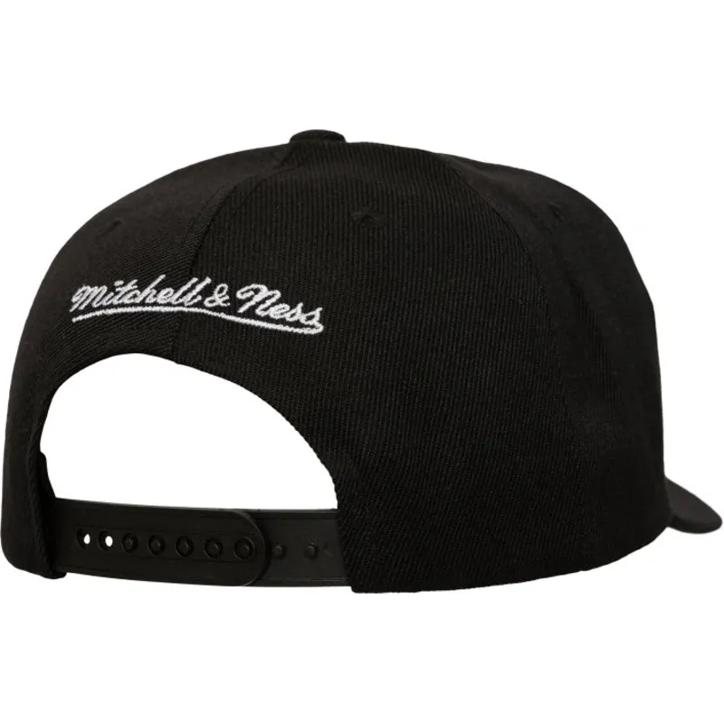 siltovka-zaoblena-cierna-snapback-busted-pro-detroit-red-wings-nhl-mitchell-ness