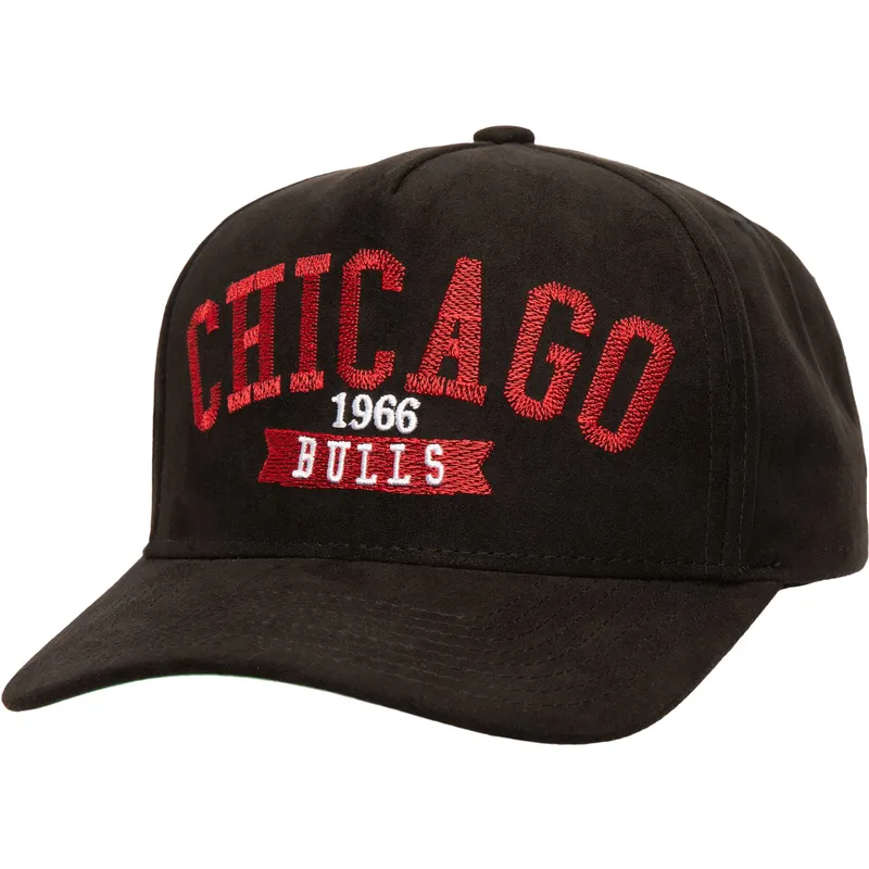 siltovka-zaoblena-cierna-snapback-shady-suede-pro-chicago-bulls-nba-mitchell-ness siltovka-zaoblena-cierna-snapback-shady-suede-pro-chicago-bulls-nba-mitchell-ness