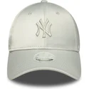 cap-zaoblena-green-adjustable-strap-9forty-bow-back-satin-new-york-yankees-mlb-new-era