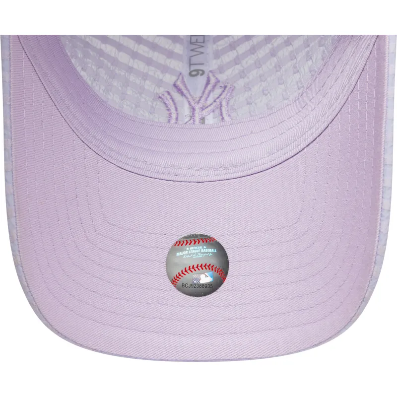 cap-zaoblena-violet-adjustable-strap-9twenty-seersucker-new-york-yankees-mlb-new-era