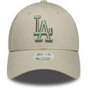 cap-zaoblena-beige-adjustable-strap-9forty-league-essential-los-angeles-dodgers-mlb-new-era