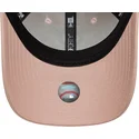 cap-zaoblena-pink-adjustable-strap-9forty-league-essential-new-york-yankees-mlb-new-era