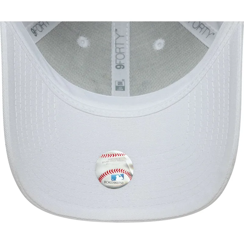 cap-zaoblena-white-adjustable-strap-9forty-floral-infill-new-york-yankees-mlb-new-era