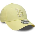 siltovka-zaoblena-zlta-nastavitelny-pasik-9forty-team-outline-los-angeles-dodgers-mlb-new-era