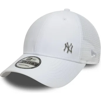 Cap zaoblená white adjustable strap 9FORTY Flawless New York Yankees MLB New Era